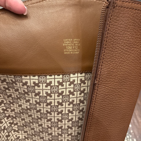 Tory Burch - Picture 4 of 8